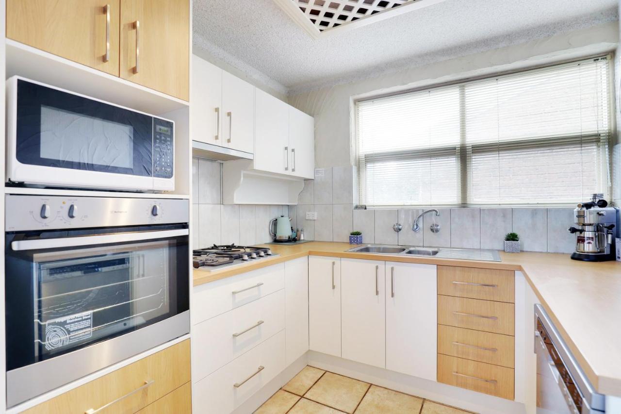 Bayswaterfront Apartments أدليد المظهر الخارجي الصورة